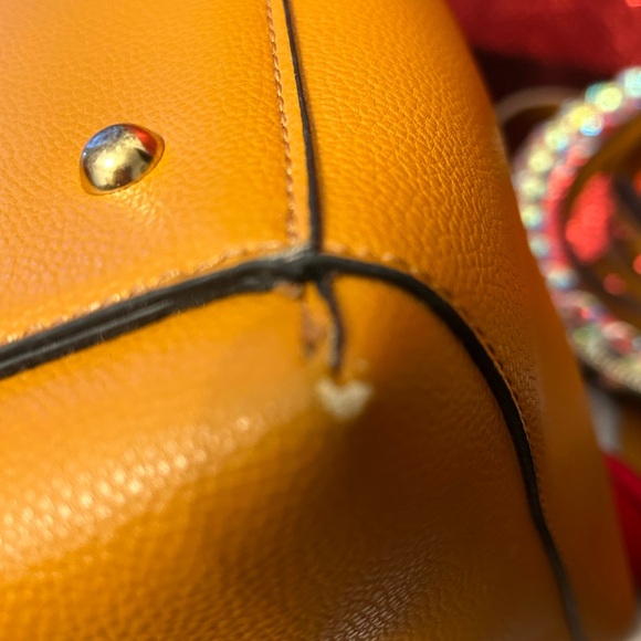 Elegant Mustard Tote Bag with Bow Accent - Picture 9 of 15